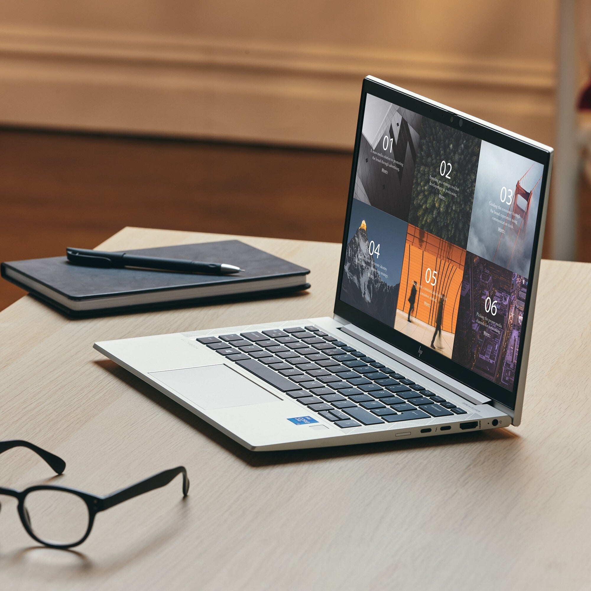 HP EliteBook 830 G8 Laptop - 33.8 cm (13.3") - Intel® Core™ i5-1135G7 - 8 GB DDR4-SDRAM - 256 GB SSD - Wi-Fi 6 - Windows 10 Pro - Silver