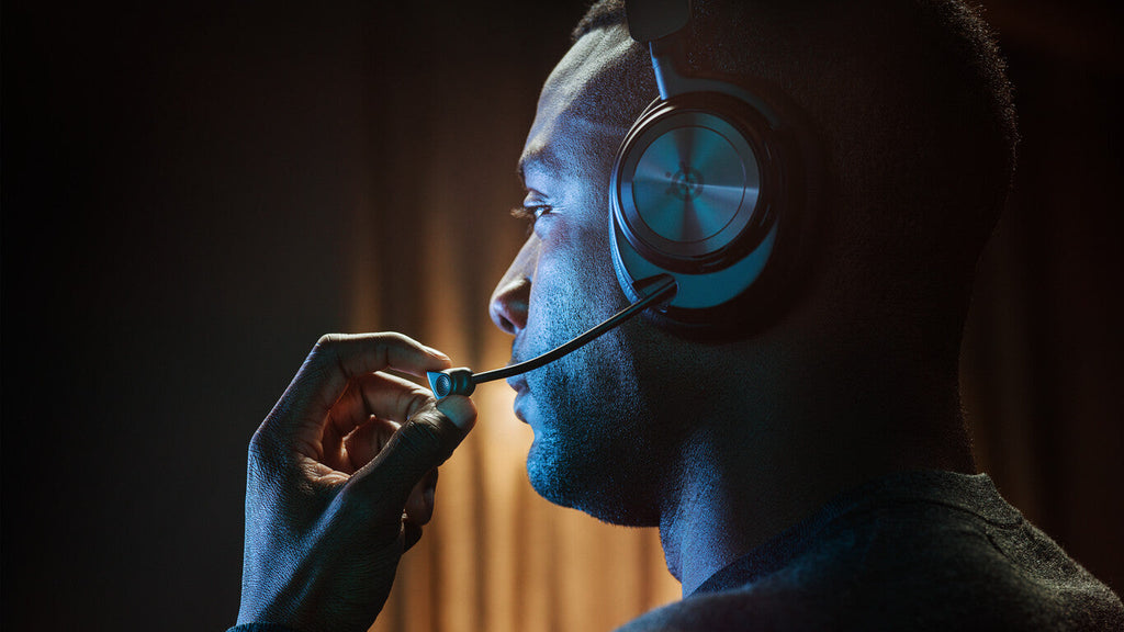 Steelseries Arctis Nova Pro - Wireless Bluetooth Gaming Headset in Black