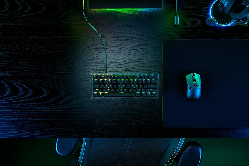 Razer Huntsman V3 Pro Mini - USB Wired RGB Optical Gaming keyboard in Black (QWERTY UK)