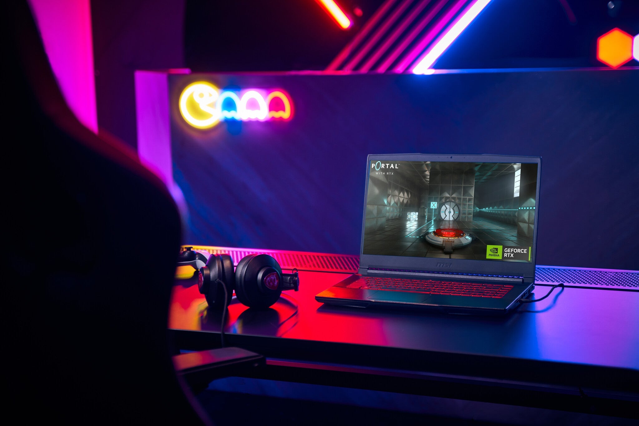 MSI Gaming Thin GF63 12VE-424UK Intel® Core™ i5 i5-12450H Laptop 39.6 cm (15.6") Full HD 16 GB DDR4-SDRAM 512 GB SSD NVIDIA GeForce RTX 4050 Wi-Fi 6 (802.11ax) Windows 11 Home Black