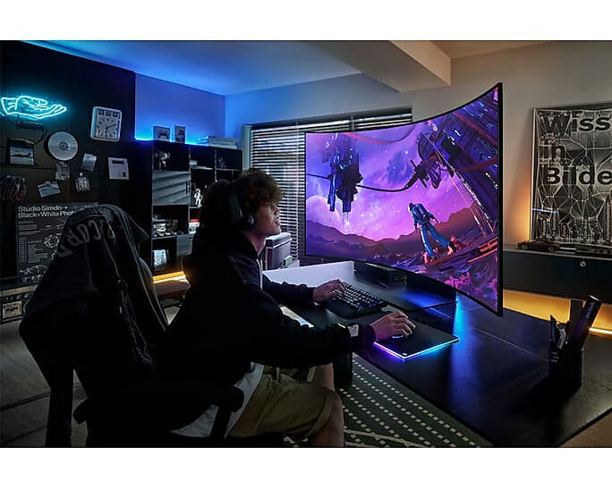 Samsung Odyssey Ark - 139.7 cm (55") - 3840 x 2160 pixels 4K Ultra HD LED Monitor