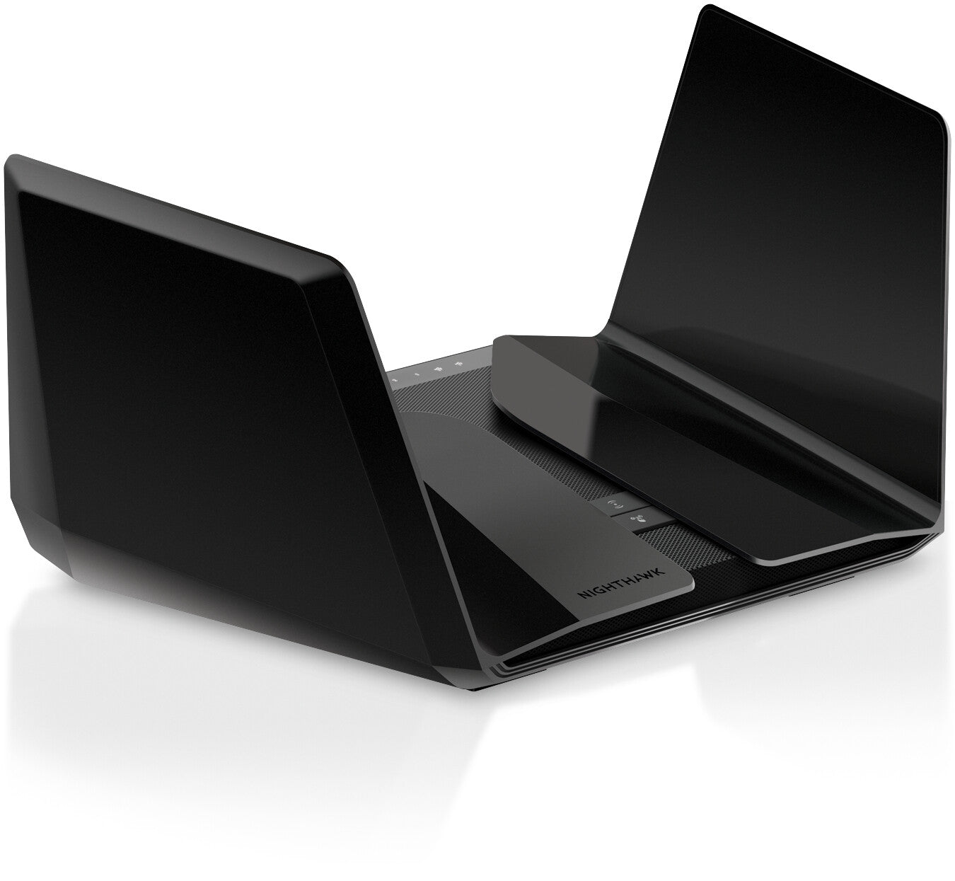 NETGEAR RAX200 - Gigabit Ethernet Tri-band (2.4 GHz / 5 GHz / 5 GHz) wireless router in Black