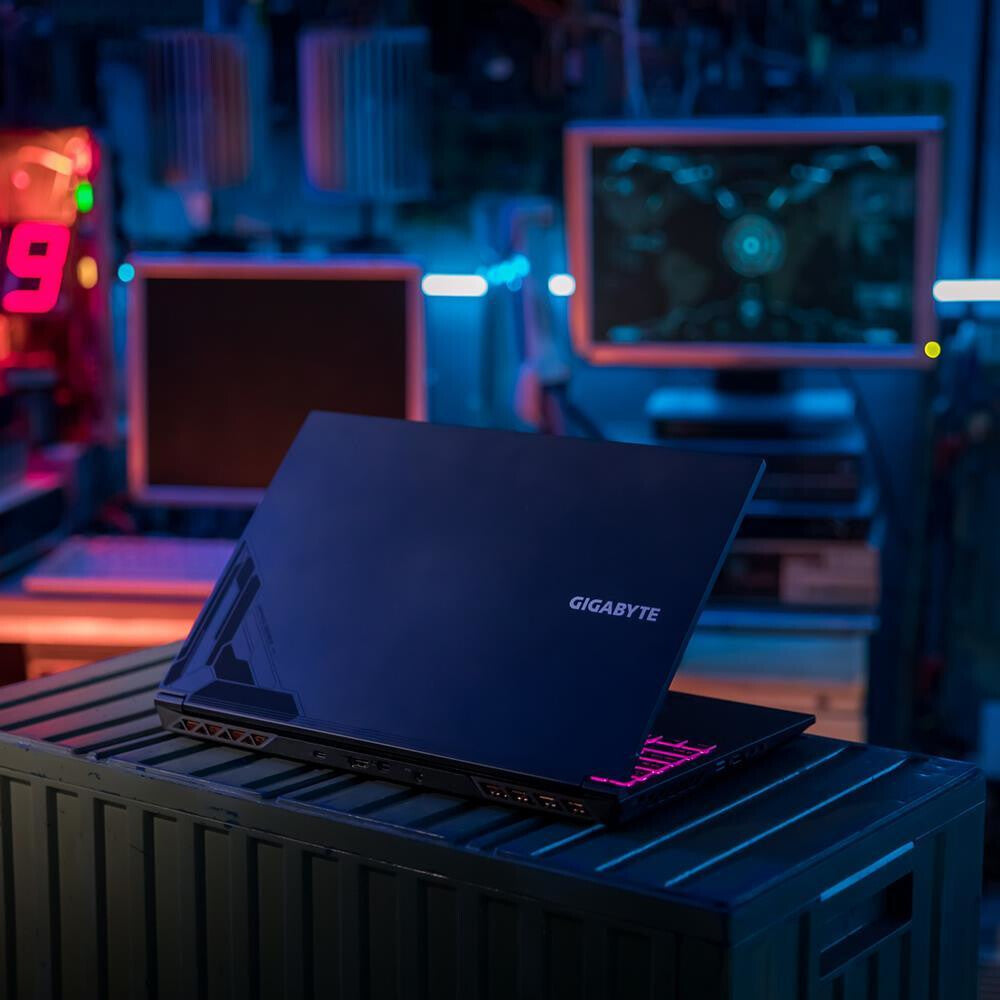 Gigabyte G5 KF5 Gaming Laptop - 39.6 cm (15.6") - Intel® Core™ i5-13500H - 16 GB DDR5-SDRAM - 512 GB SSD - NVIDIA GeForce RTX 4060 - Wi-Fi 6E - Windows 11 Home - Black