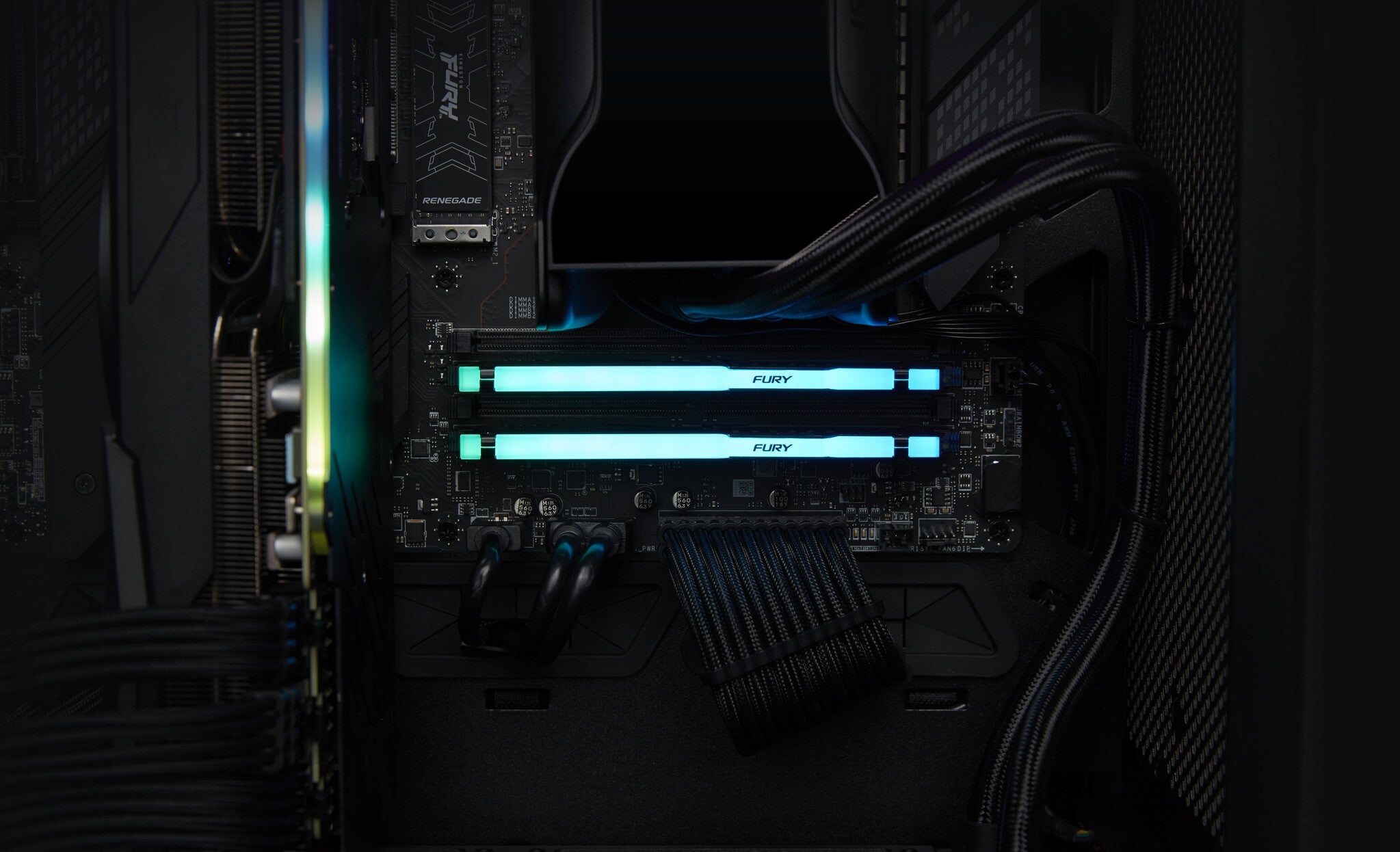 Kingston Technology FURY Beast RGB - 32 GB 1 x 32 GB 5200MT/s DDR5 memory module